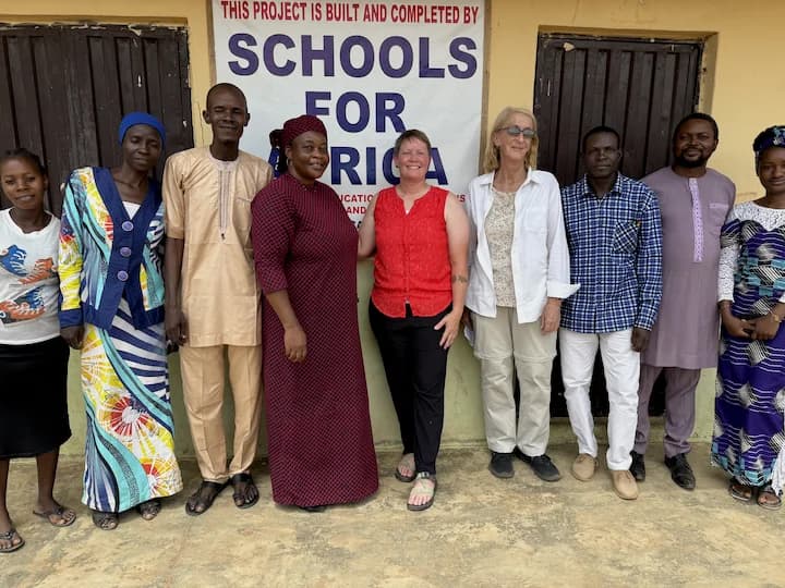 Apiawoyi Secondary School